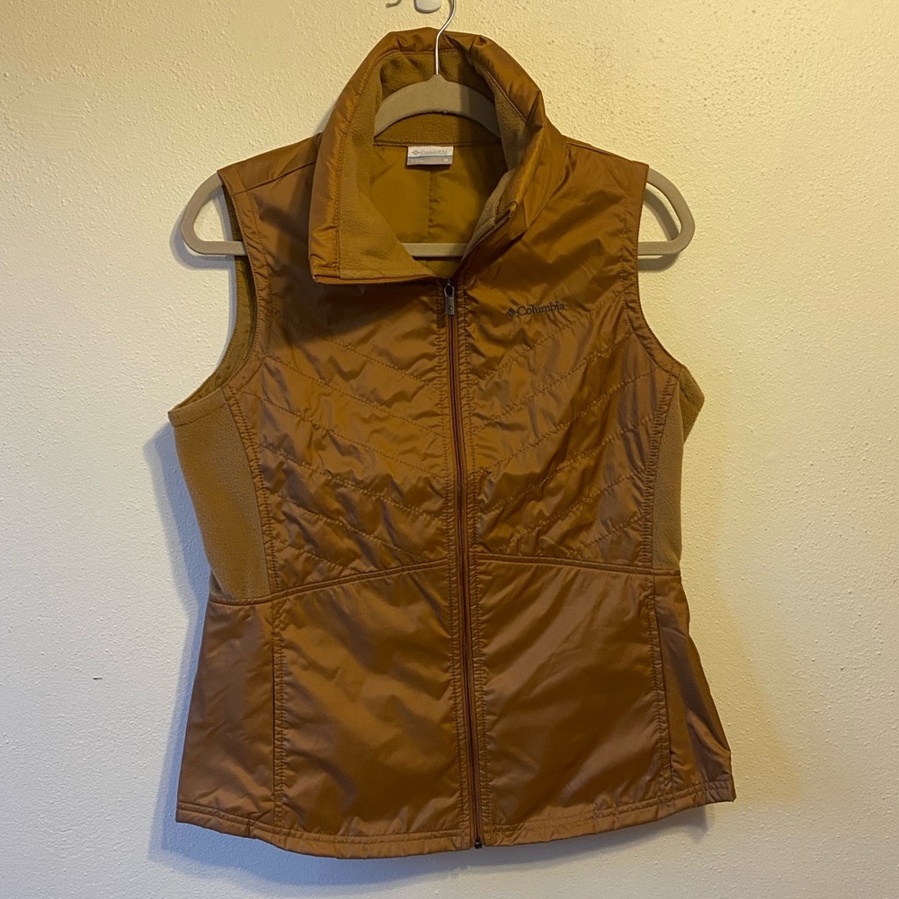 Columbia Vest